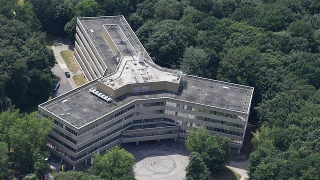 Luftaufnahme der Bamf-Außenstelle in Bremen.