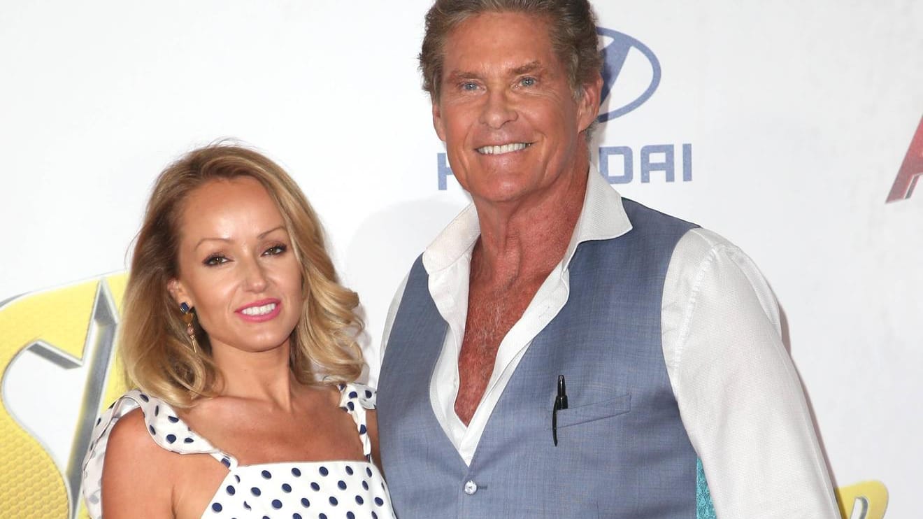 Haben geheiratet: US-Popstar David Hasselhoff und Model Hayley Roberts.