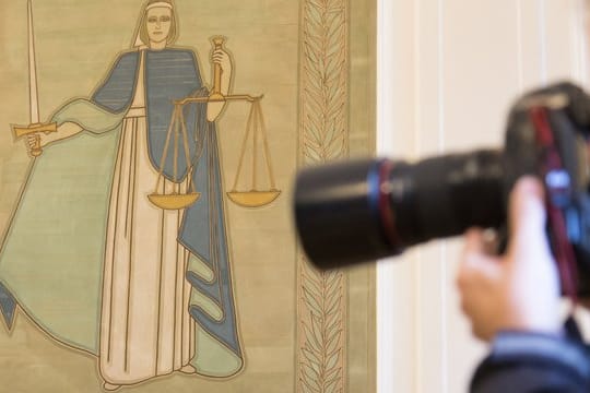Die Jugendlichen sollen ihr Opfer bei der Misshandlung gefilmt haben.