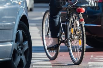 Im vergangenen Jahr kamen in Deutschland 382 Fahrradfahrer bei Verkehrsunfällen ums Leben.