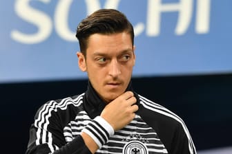 Mesut Özil: Nach der WM beendete der Arsenal-Star seine DFB-Karriere.