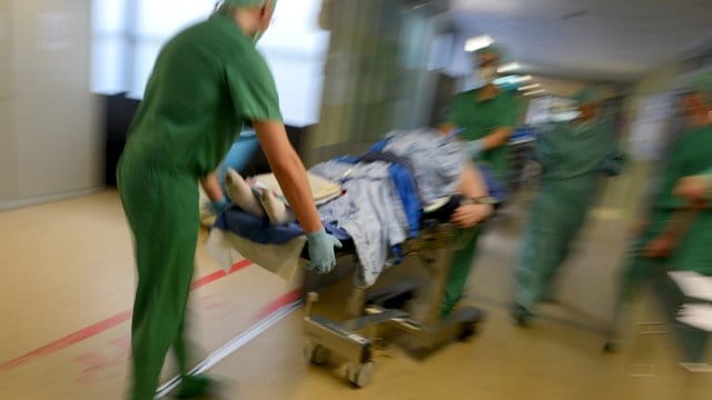 Bei der Wundbehandlung im Krankenhaus kommt oft die Vakuum-Methode zum Einsatz. Bei der Wundbehandlung im Krankenhaus kommt oft die Vakuum-Methode zum Einsatz.