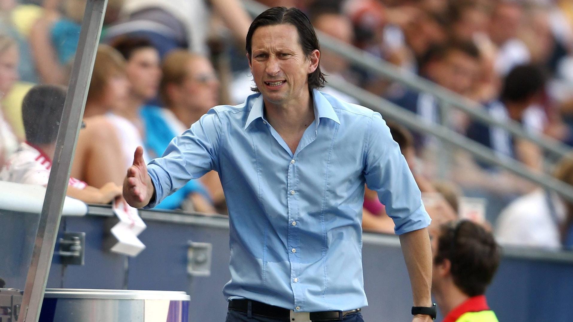 Roger Schmidt blamierte sich mit Salzburg gegen Düdelingen.