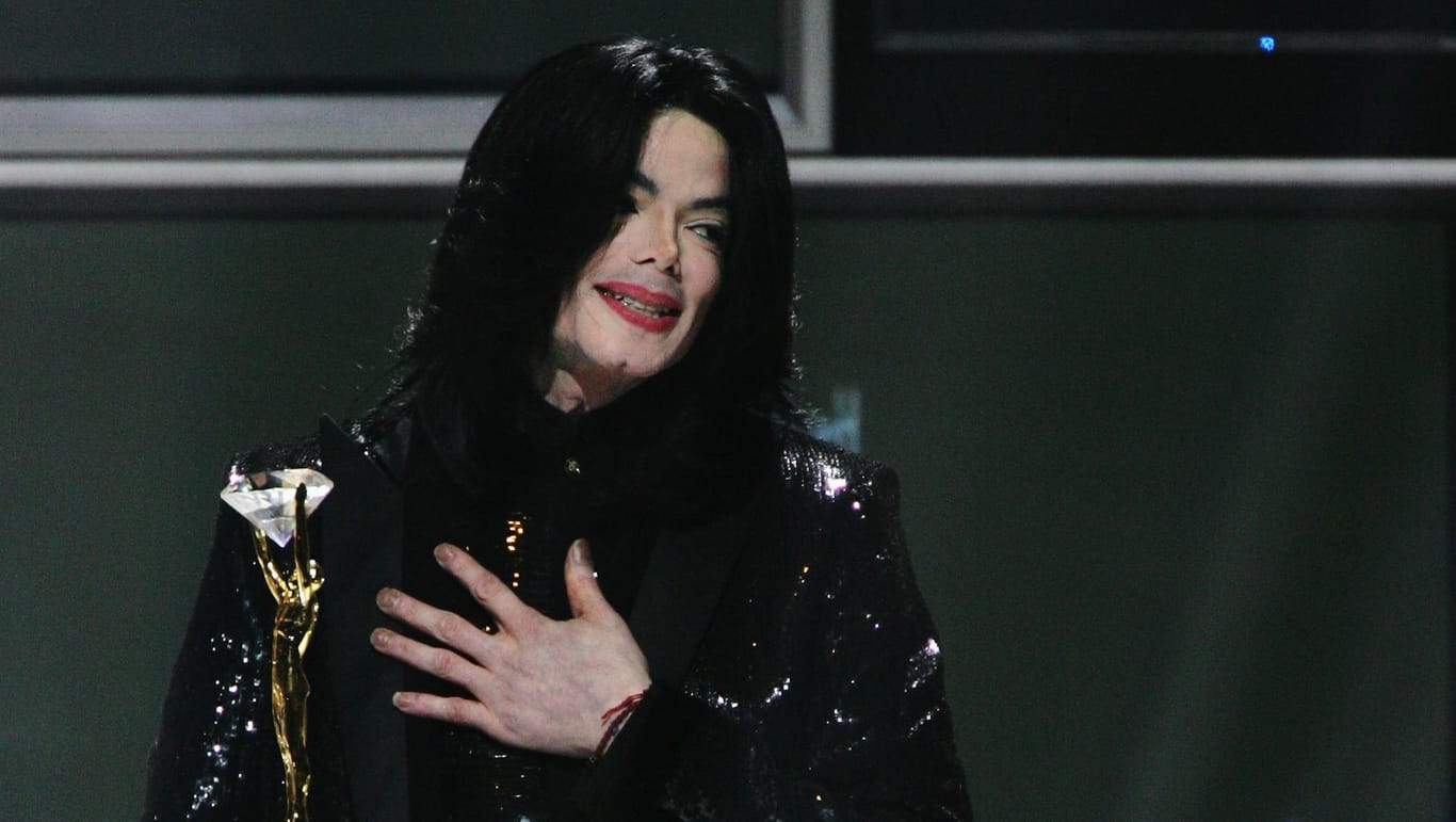 Auch neun Jahre nach seinem Tod: Der Kult um Michael Jackson bleibt.