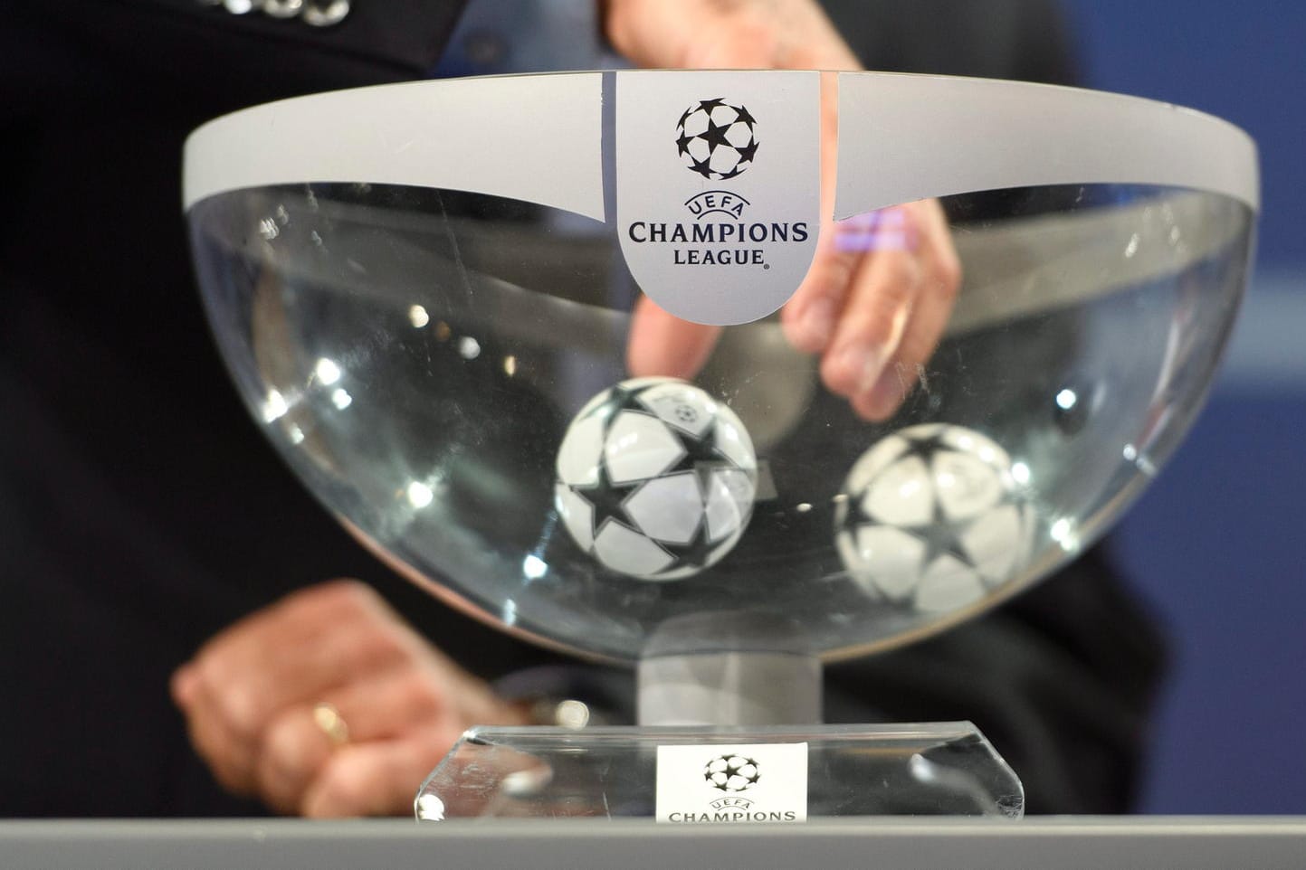 Auslosung der Champions League: Auf wen treffen Bayern, Dortmund und Co.?