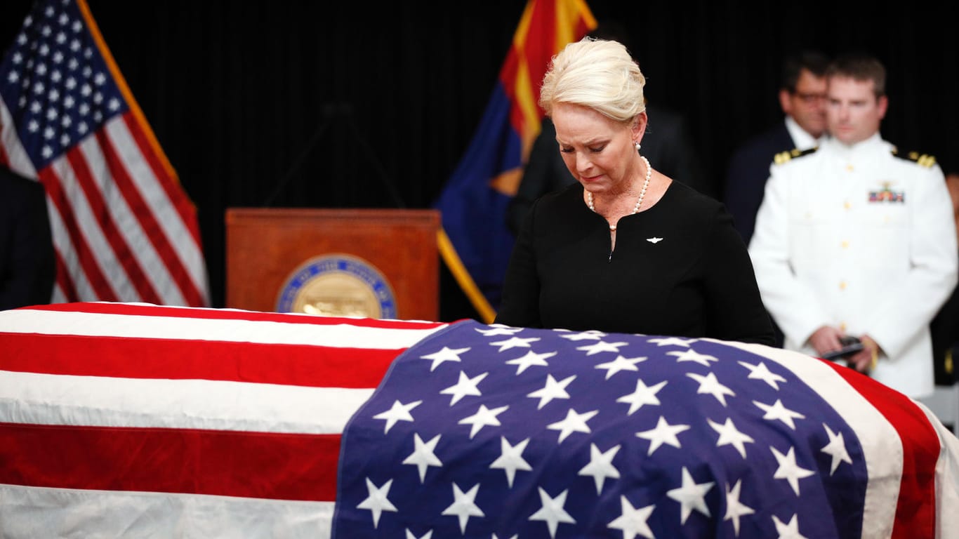Nach dem Tod von John McCain