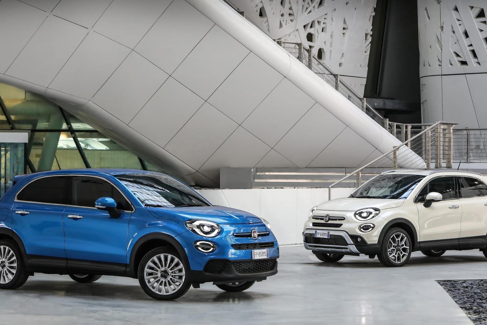 Der Fiat 500X: Nach knapp vier Produktionsjahren wurde der SUV nun überarbeitet. Im September kommen die neuen Modelle auf den Markt.