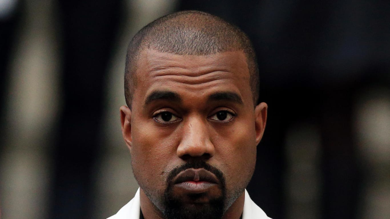 Kanye West: Der US-Rapper hat sich für seine Sklaven-Äußerung entschuldigt.