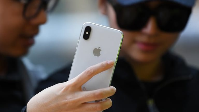 Medienberichten zufolge will Apple für alle Preisklassen der nächsten iPhone-Generation das Design des aktuellen Top-Modells X übernehmen.