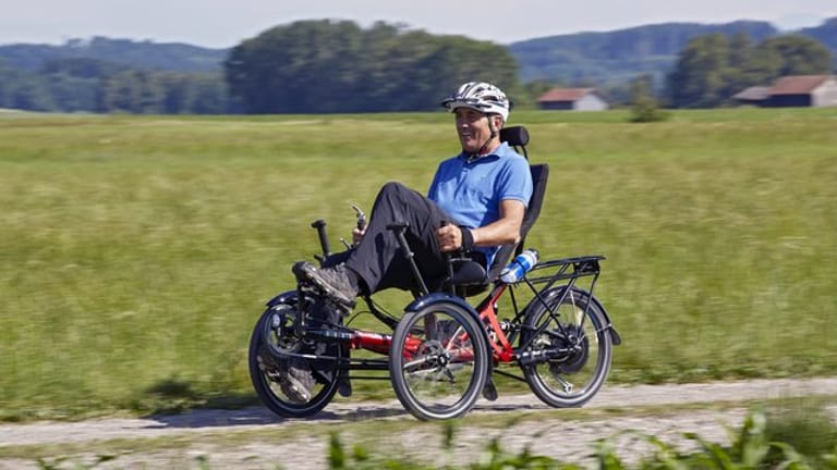 Mobil trotz Handicap: Eine Möglichkeit sind Liegeräder wie dieses von HP Velotechnik.