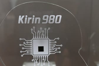 Der Kirin 980 soll die Leistung in Smartphones um 20 Prozent steigern und 40 Prozent weniger Energie verbrauchen als bisherige Top-Prozessoren.