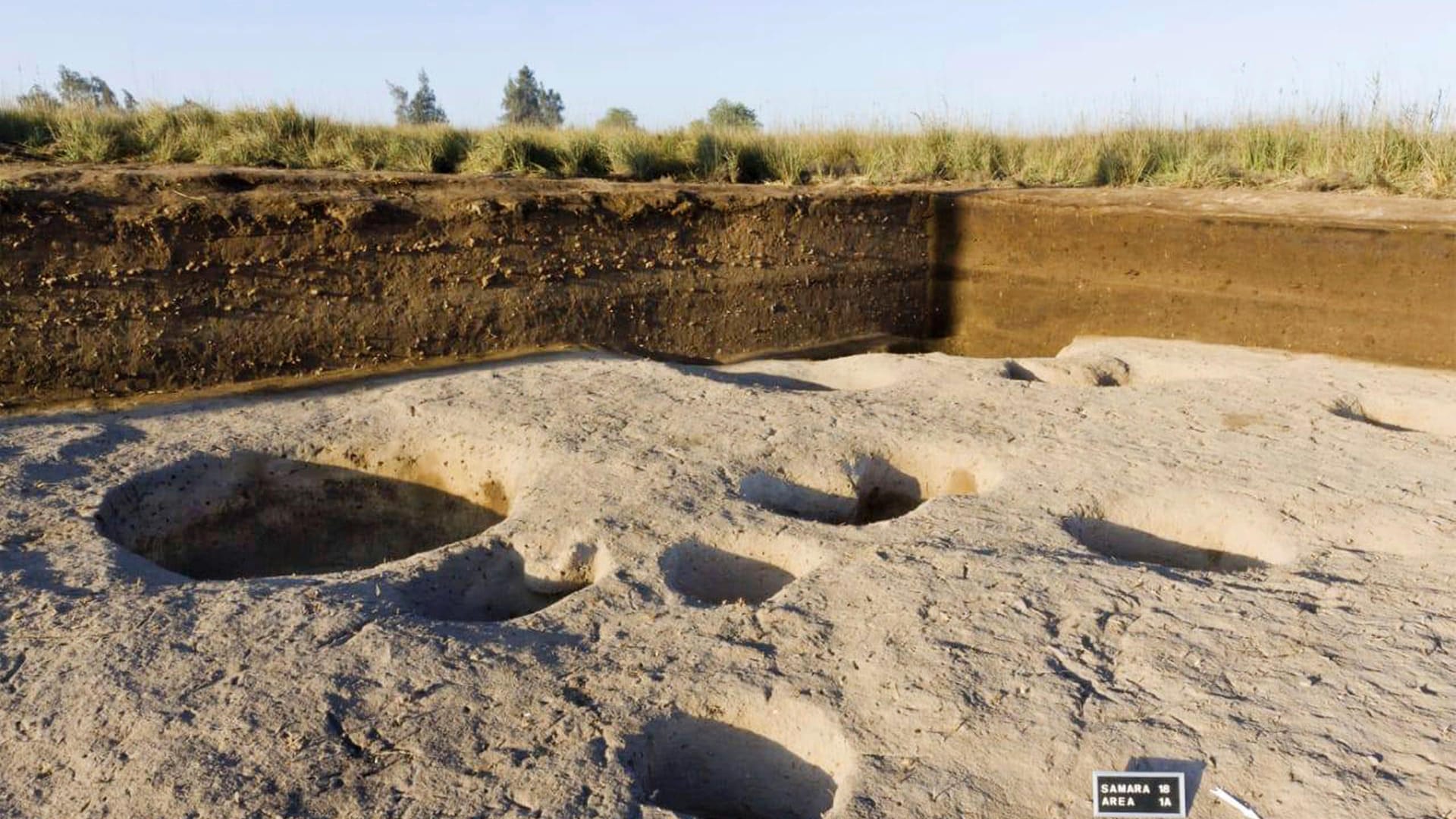 Das Tal al-Samara in Ägypten: Dieses vom ägyptischen Antiquitätenministerium zur Verfügung gestellte Bild zeigt eines der ältesten Dörfer, das jemals im Nildelta ausgegraben wurde. Das Tal al-Samara in Ägypten: Dieses vom ägyptischen Antiquitätenministerium zur Verfügung gestellte Bild zeigt eines der ältesten Dörfer, das jemals im Nildelta ausgegraben wurde.