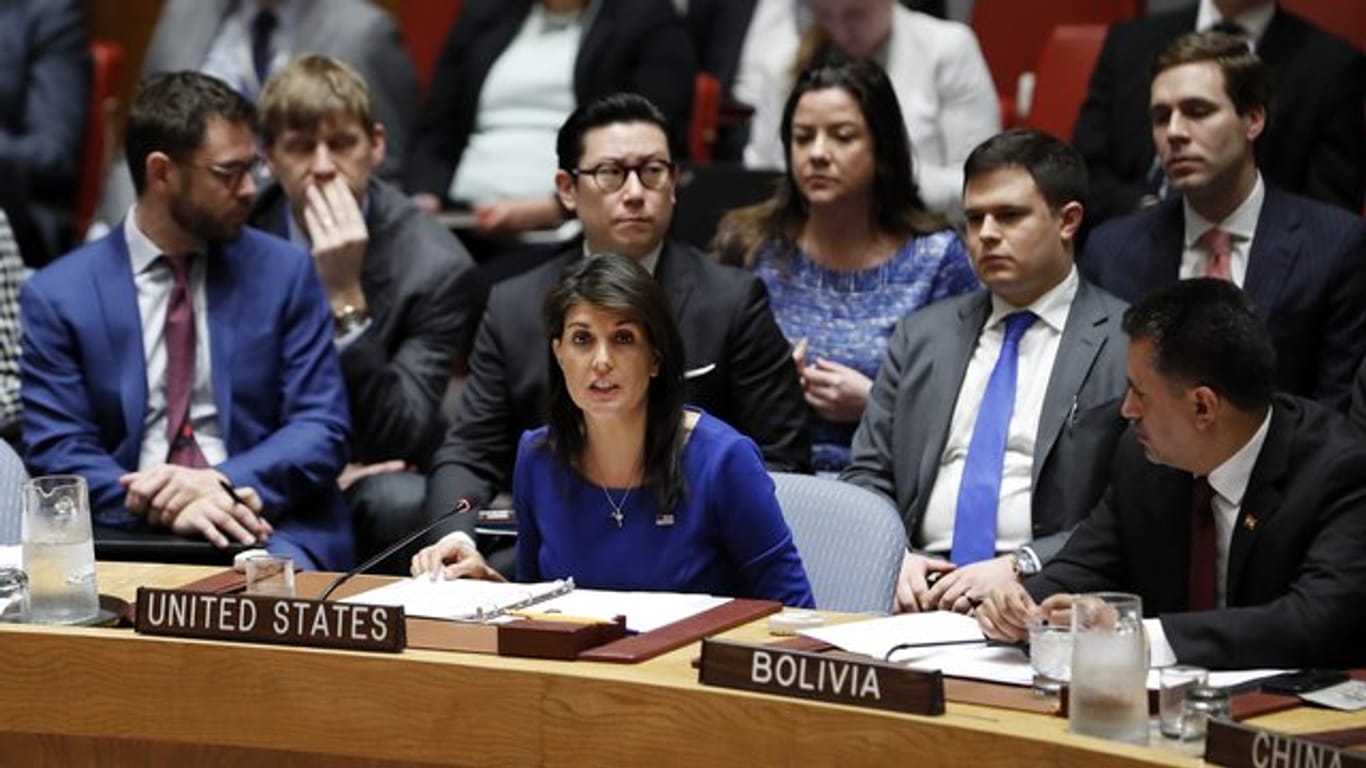 Nikki Haley (M), UN-Botschafterin der USA: "Idlib ist ernst.