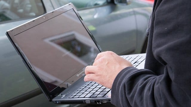 Moderne Zeiten: In vielen Fällen hat der Dietrich beim Autodiebstahl ausgedient, denn die Langfinger bauen längst auf digitale Hilfsmittel. Moderne Zeiten: In vielen Fällen hat der Dietrich beim Autodiebstahl ausgedient, denn die Langfinger bauen längst auf digitale Hilfsmittel.
