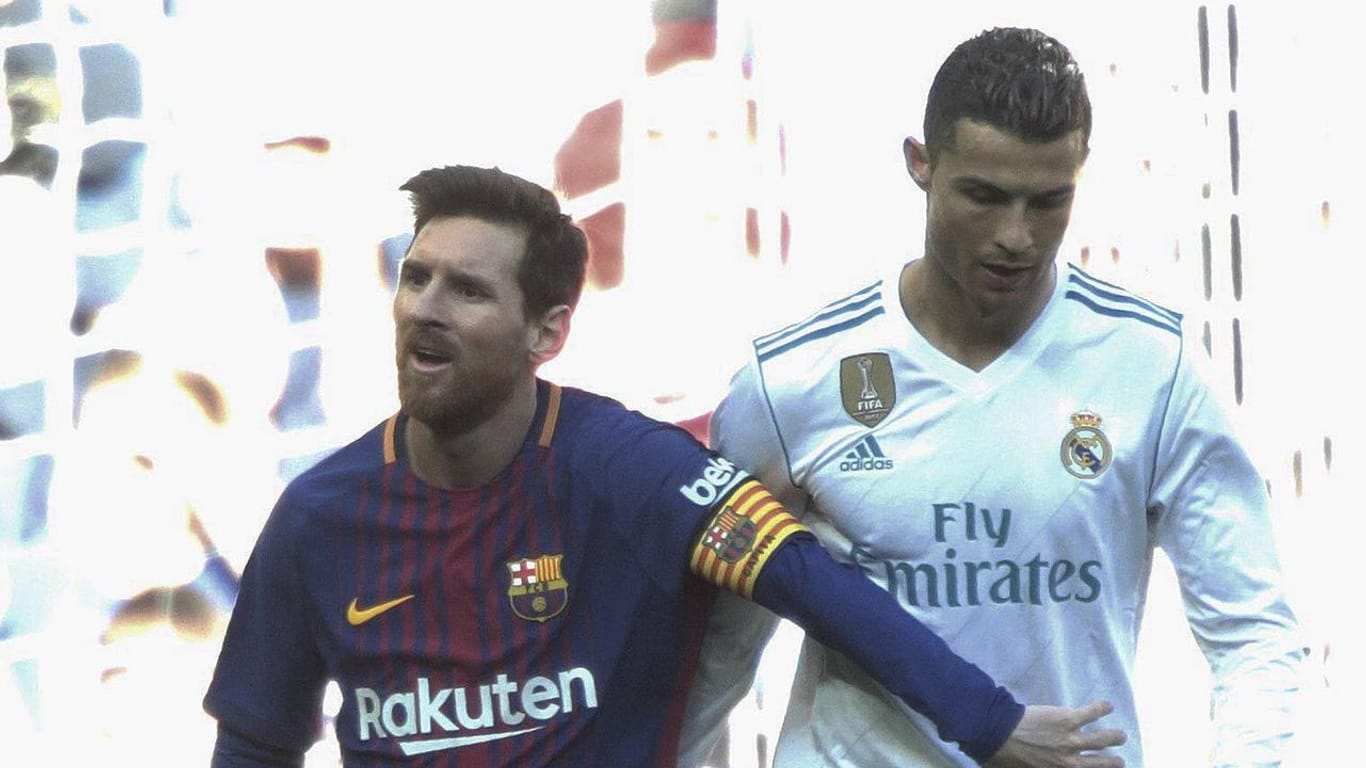Können nur noch in der Champions League aufeinander treffen: Lionel Messi und Cristiano Ronaldo (r.).