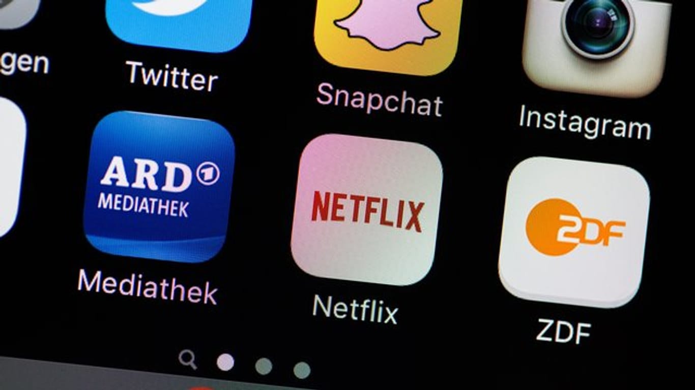 Streamingdienste wie Netflix sowie Mediatheken von ARD, ZDF und der Privaten lösen das klassische Fernsehen zunehmend ab.