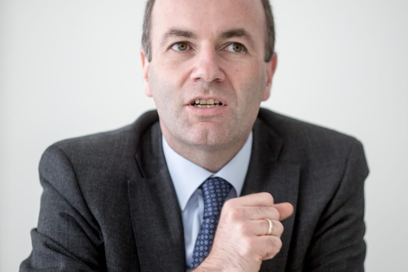 Manfred Weber: Weber will nach Informationen der Deutschen Presse-Agentur an diesem Mittwoch ankündigen, dass er sich um die Spitzenkandidatur für die Europawahl im Mai kommenden Jahres bewerben will.