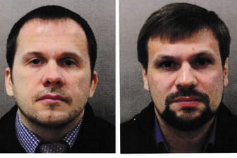 Fahndungsfotos: Diese Bilder zeigen die Hauptverdächtigen im Fall Skripal, Alexander Petrow und Ruslan Boschirow.