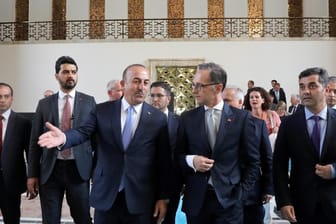 Maas und Cavusoglu: Die Außenminister wollen sich verständigen, sind sich allerdings noch uneinig auf welcher Basis.