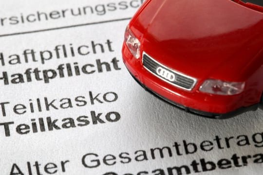 Fahrzeughalter sind verpflichtet, eine Kfz-Haftpflicht abzuschließen, auch wenn das Auto nur in der Garage steht.