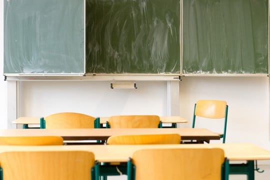 Die Kultusministerkonferenz soll überall gleiche Bildungschancen garantieren.