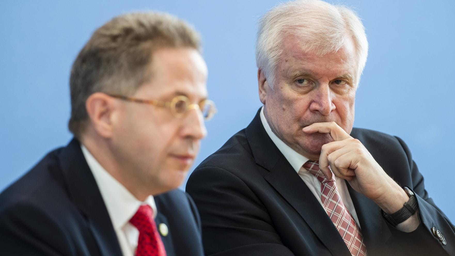 Maaßen und Seehofer: Gemeinsam mit der "Bild" gegen die Kanzlerin? Diese Spekulationen gibt es. Doch stimmen sie auch?