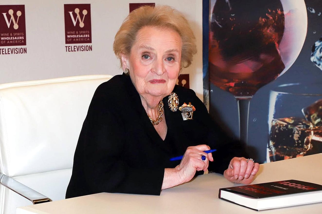 Madeleine Albright: Die 81-Jährige war von 1997 bis 2001 Außenministerin der USA.