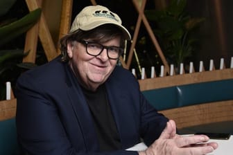 Michael Moore stellt "Fahrenheit 11/9" in Toronto vor.