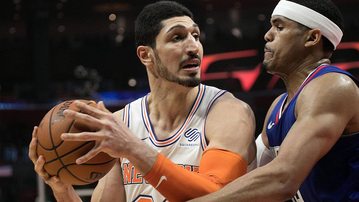 Korbjäger: Kanter (li.) im Angriff gegen die Los Angeles Clippers.