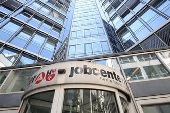 Das Jobcenter in Berlin-Neukölln: Allein in der Hauptstadt bekommen 75 Prozent der Erwerbslosen Hartz IV.