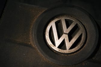 Schmutzige Affäre: In der Aufarbeitung des Abgasskandals fordern Anleger neun Milliarden von Volkswagen.