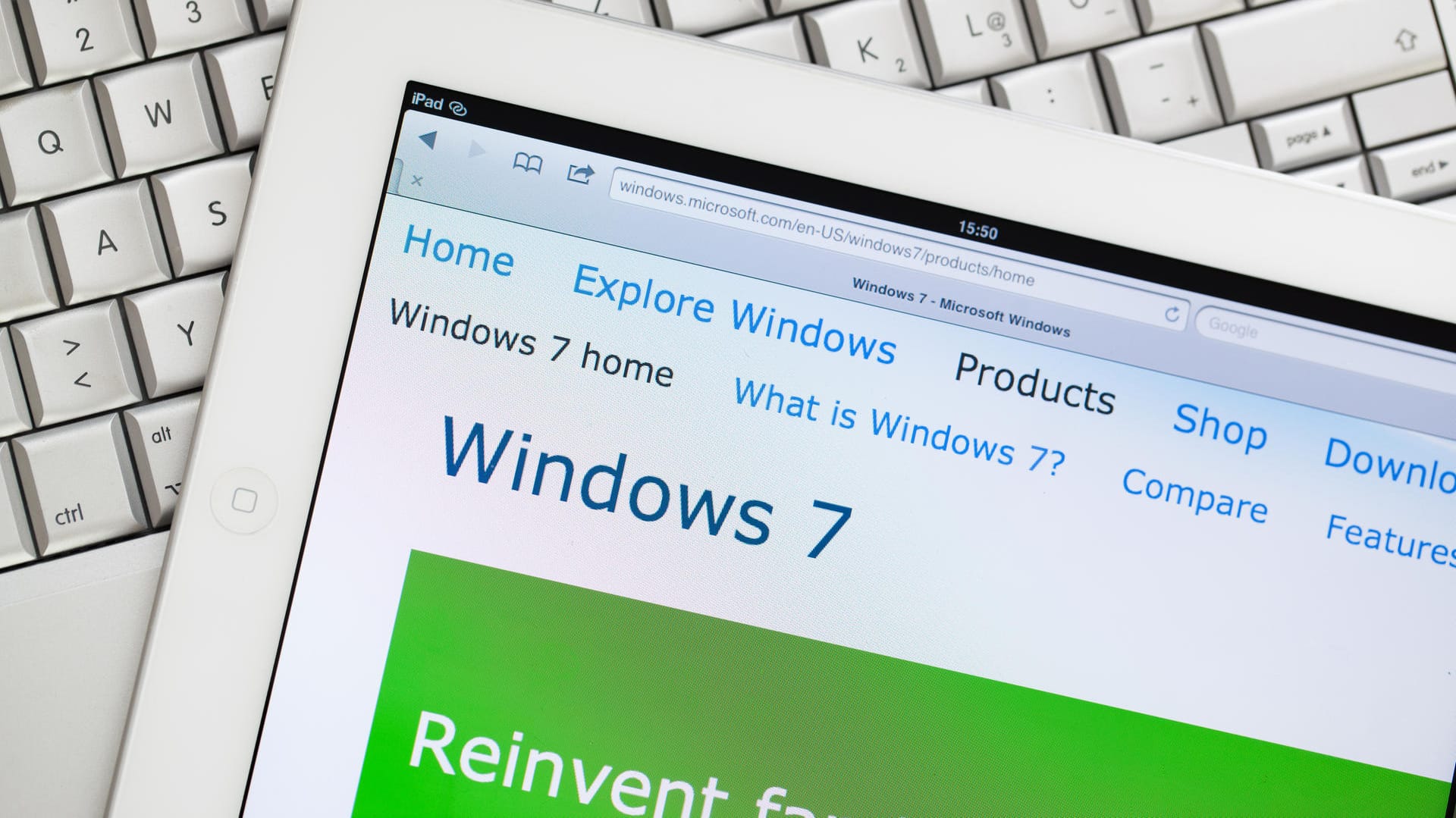 Die Windows-7-Webseite auf einem iPad (Symbolbild): 2020 beendet Microsoft den Support für das Betriebssystem
