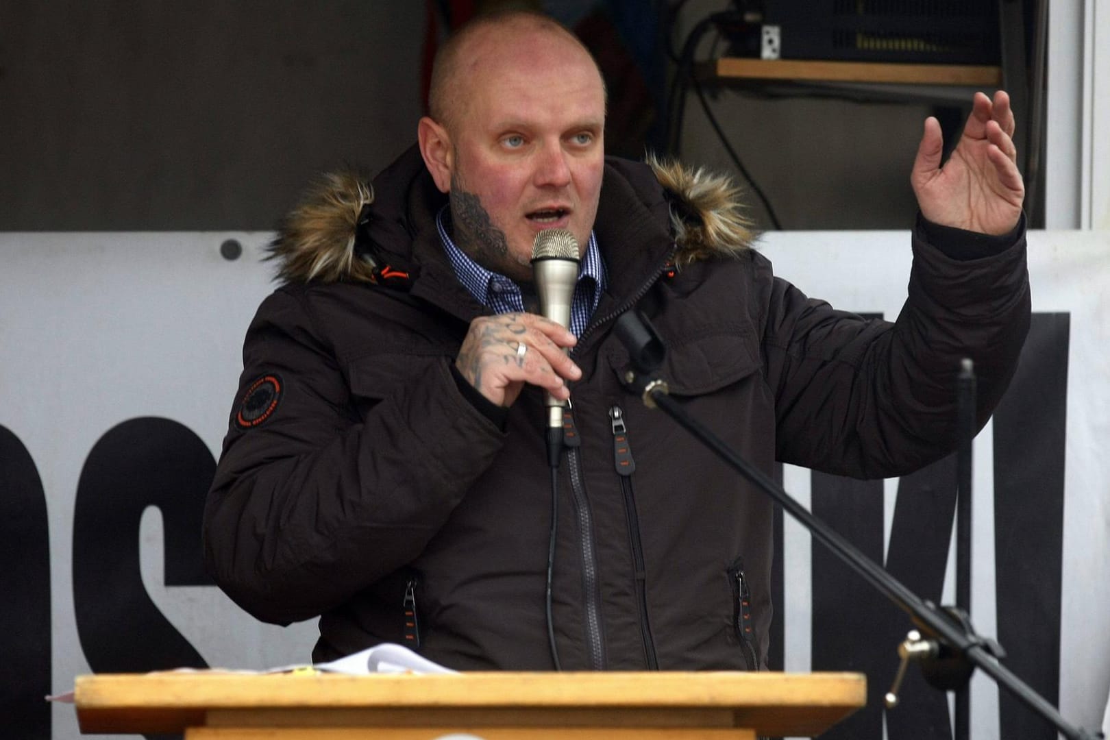 David Köckert: Der Chef der Thügida-Bewegung nutzte die Kundgebungen in Köthen für eine rechtsextreme Rede. (Archivbild)
