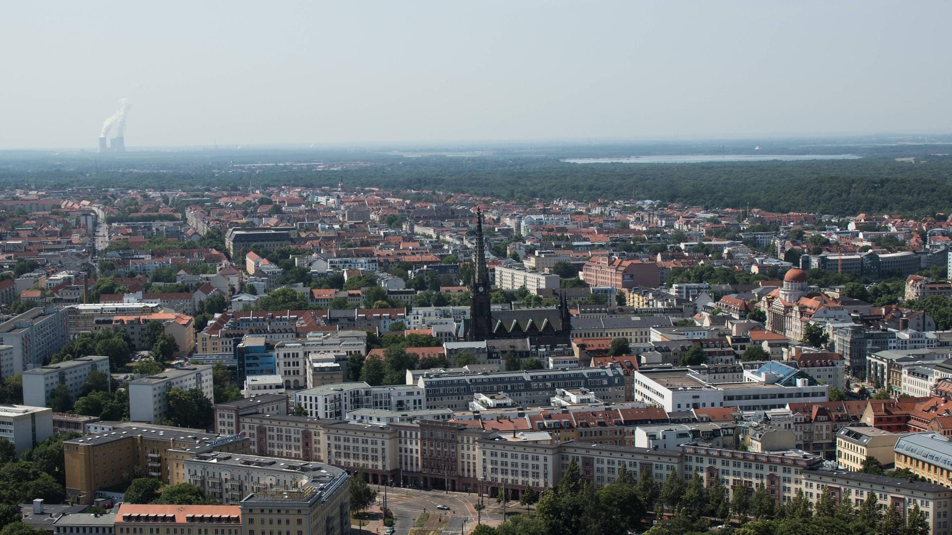 Blick auf die Leipziger Innenstadt: Ein Streit zwischen mehreren Männern ist eskaliert. Blick auf die Leipziger Innenstadt: Ein Streit zwischen mehreren Männern ist eskaliert.