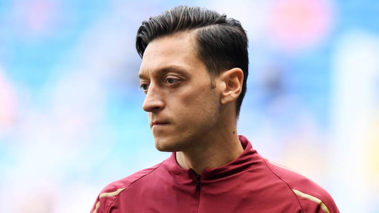 Spielt seit 2013 für Arsenal: Mesut Özil.