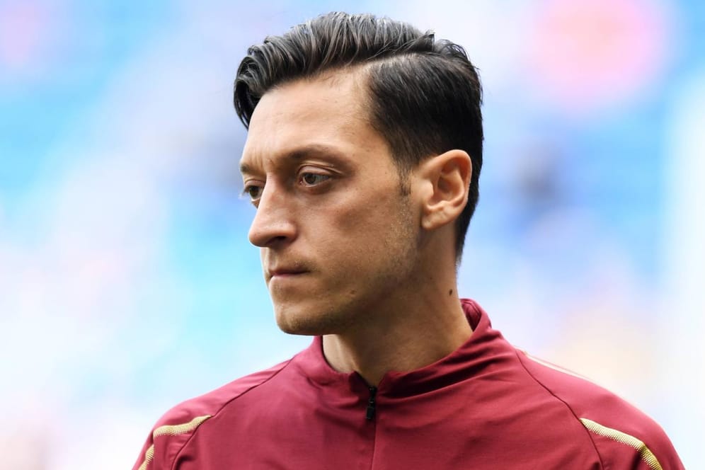 Spielt seit 2013 für Arsenal: Mesut Özil.