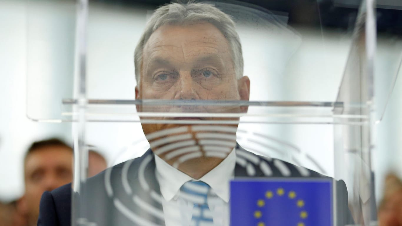 Viktor Orban: Ungarns Ministerpräsident hat die Fraktion der Europäischen Volkspartei (EVP) kritisiert.