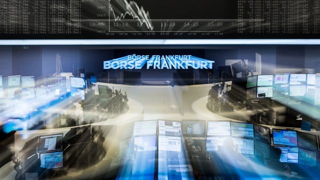 Im Herbst ändern sich die Regelungen für die Aufnahme von Unternehmen in die Indizes MDax, SDax und TecDax. Im Herbst ändern sich die Regelungen für die Aufnahme von Unternehmen in die Indizes MDax, SDax und TecDax.