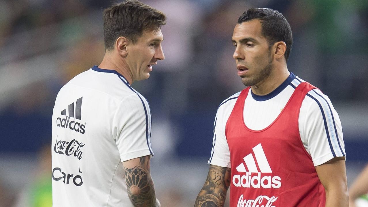 Langjähriges Duo in der Nationalmannschaft: Tevez (r.) und Messi.