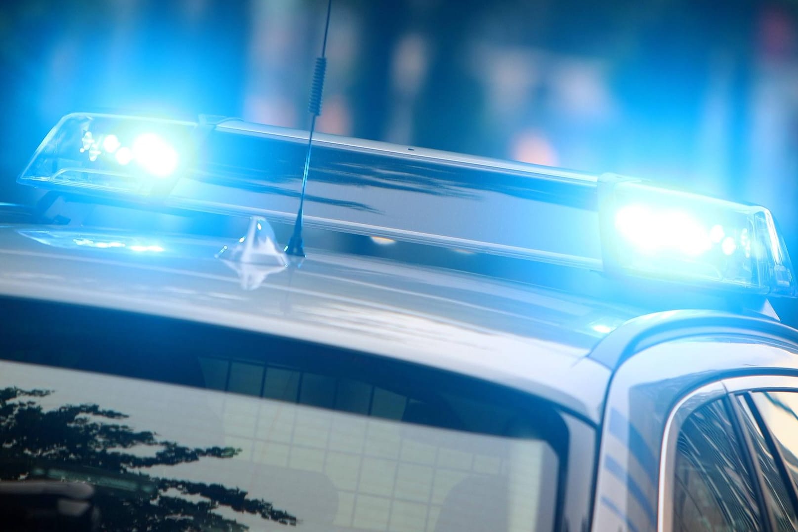 Polizei im Einsatz: Erst Spezialeinsatzkräfte der Polizei konnten den Mann überwältigen.