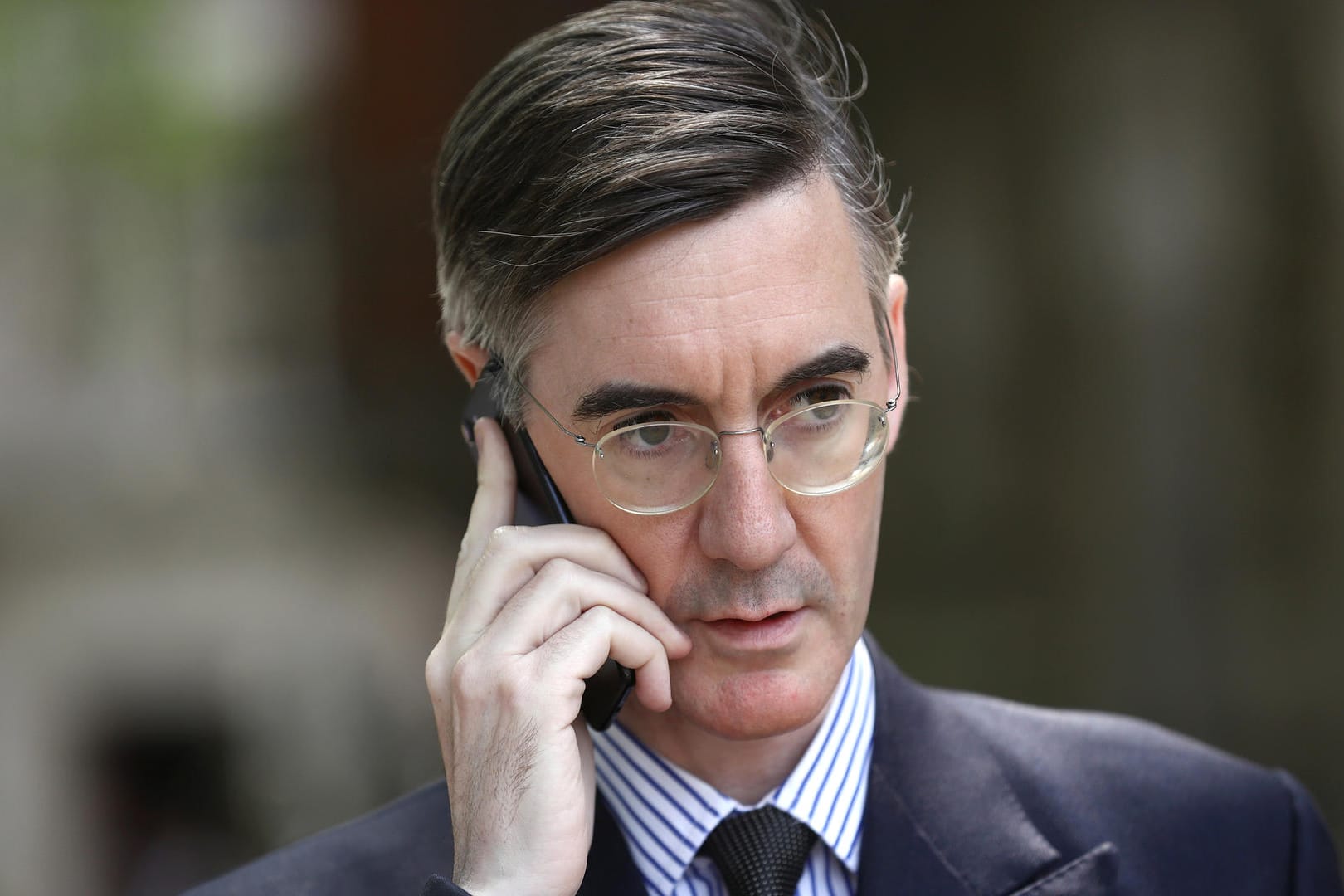 Jacob Rees-Mogg, einer der bekanntesten May-Kritiker: Öffentlich stützt er sie. Inoffiziell wohl nicht.