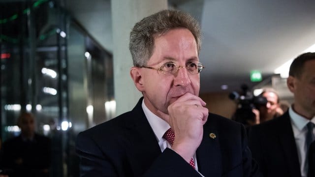 Maaßen weist eine mögliche politische Nähe zur AfD mit Nachdruck zurück. Maaßen weist eine mögliche politische Nähe zur AfD mit Nachdruck zurück.