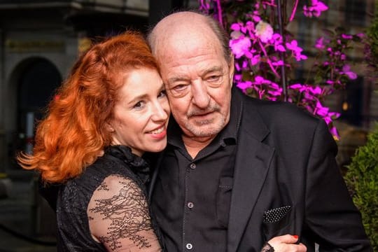 Ralph Siegel und Laura Käfer sagen Ja.