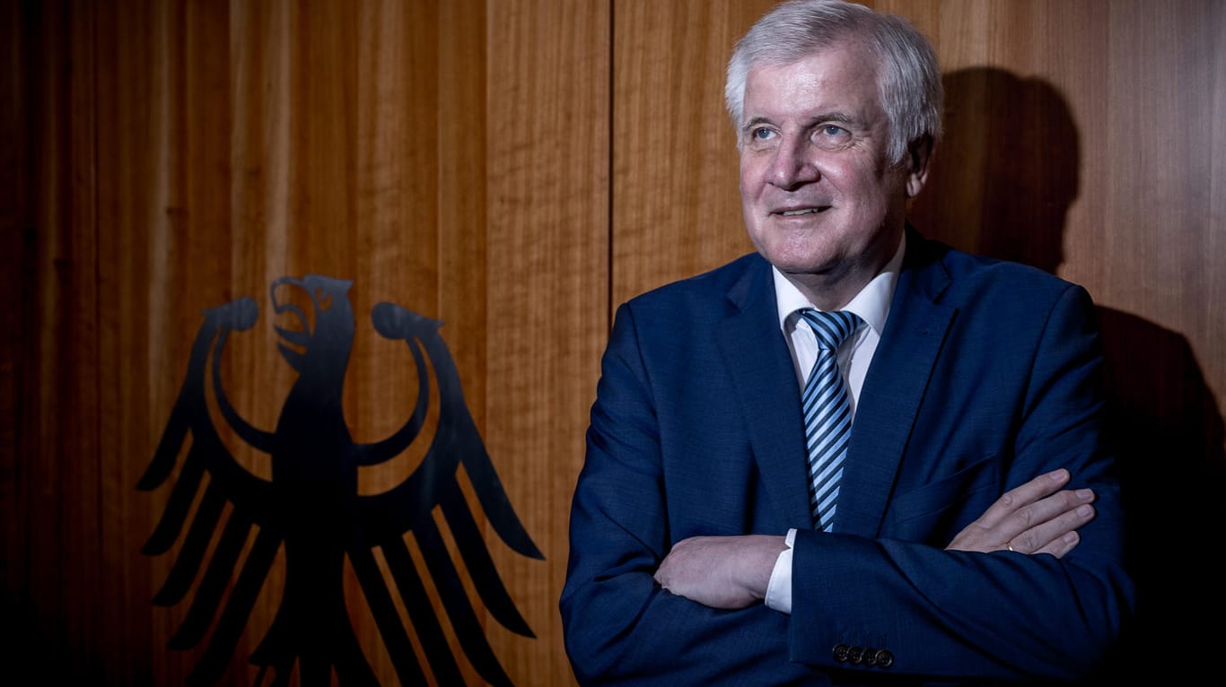 Horst Seehofer: Der CSU-Chef und Bundesinnenminister will die absolute Mehrheit für seine Partei in Bayern noch nicht aufgeben.