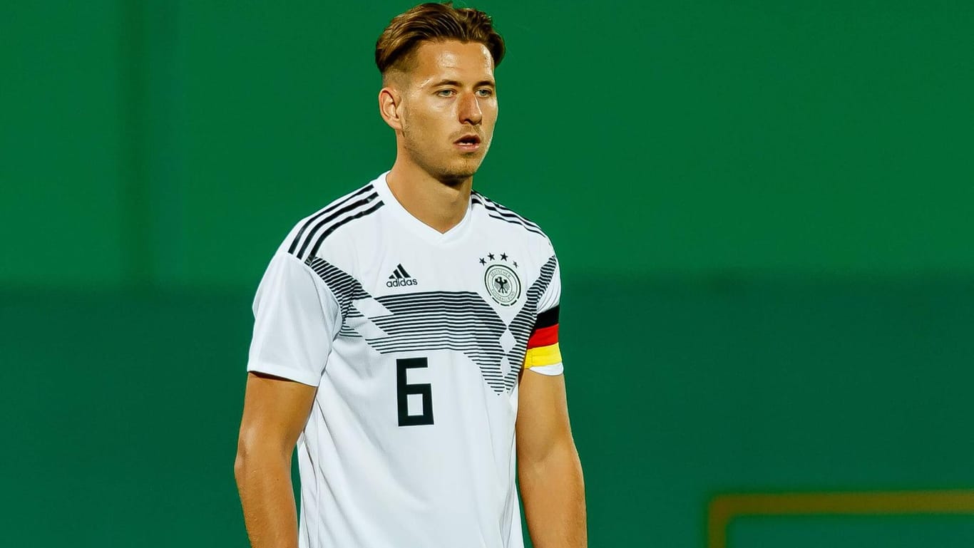 Waldemar Anton im Freundschaftsspiel der U21-Nationalmannschaft gegen Mexiko (3:0). Anton hat bisher acht Spiele für die U21 absolviert.