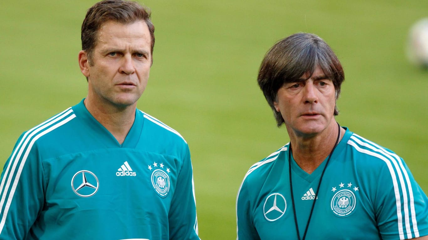 In der Kritik: DFB-Teammanager Oliver Bierhoff und Bundestrainer Joachim Löw mussten sich für das WM-Debakel rechtfertigen.