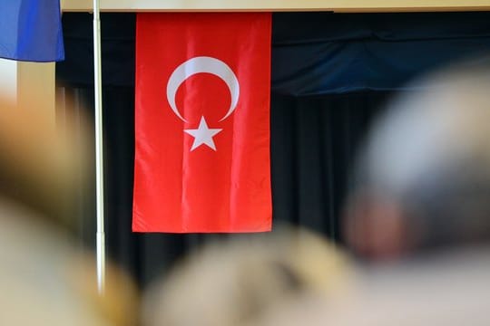 Nach offiziellen Angaben sitzen zurzeit sieben Deutsche "aus politischen Gründen" in türkischen Gefängnissen.