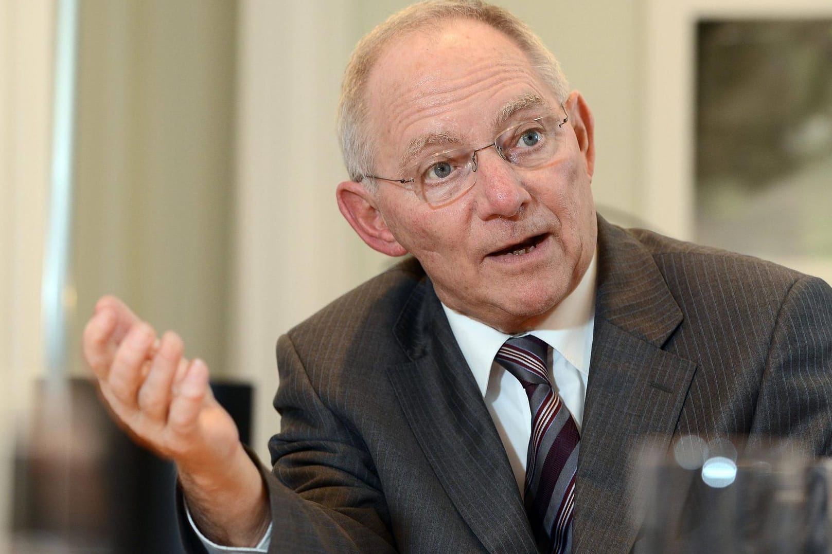 Wolfgang Schäuble: Der Bundestagspräsident fordert einen neuen Kurs in der Flüchtlingspolitik.
