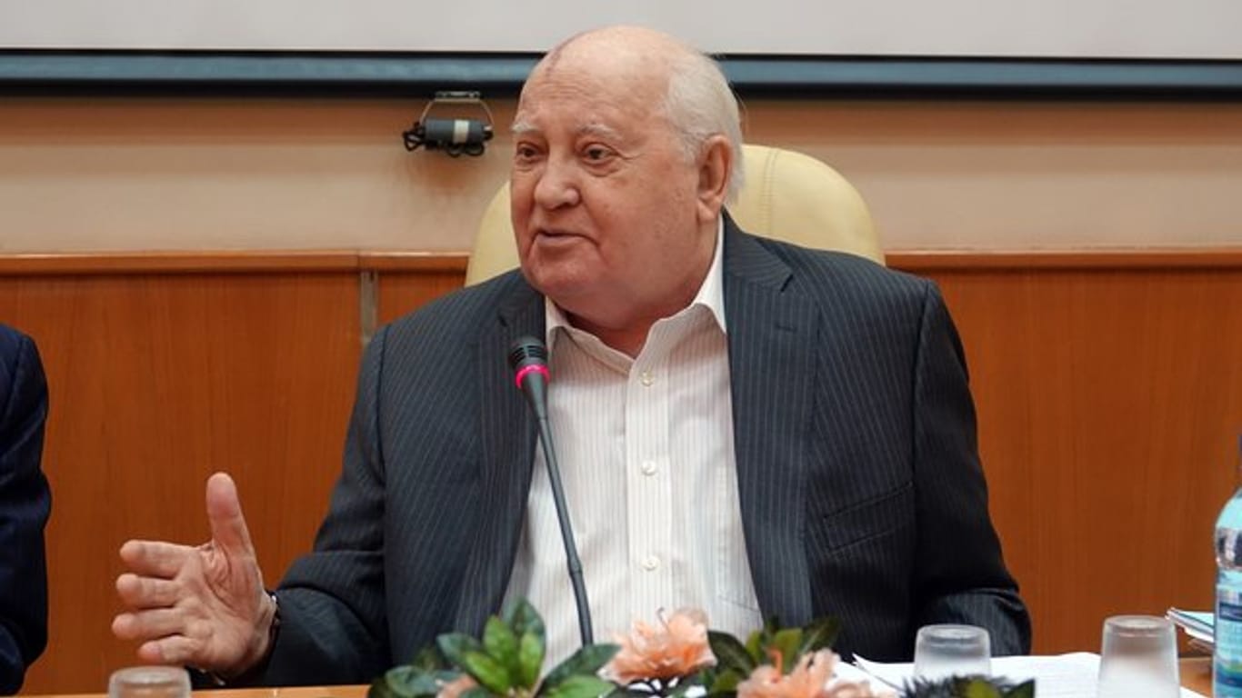 Der frühere sowjetische Präsident Michail Gorbatschow bei der Vorstellung seines neuen Buchs in Moskau.