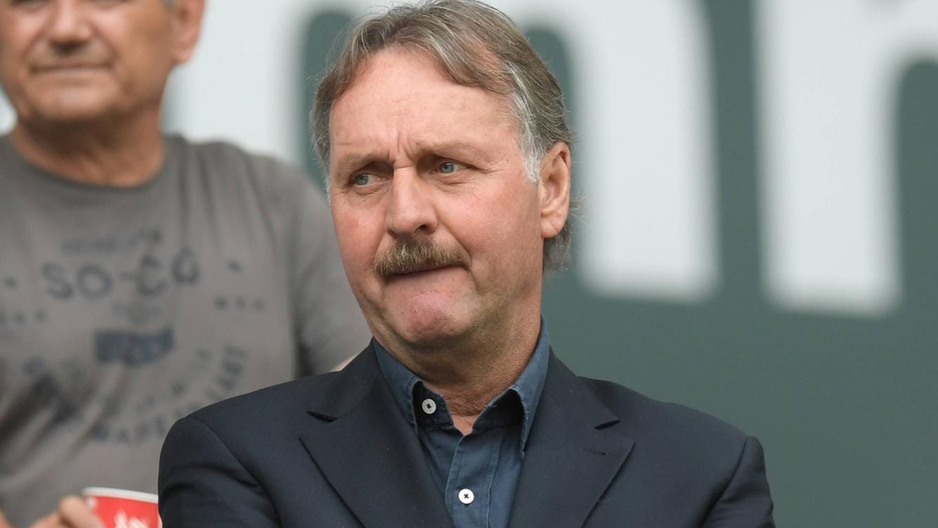 Die nächste Aufgabe im Blick? Peter Neururer.